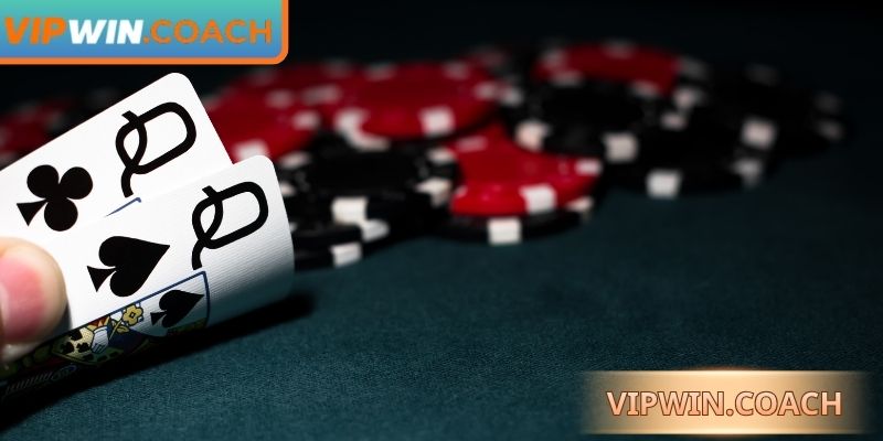 Hướng dẫn chi tiết cách chia bài và tính kết quả